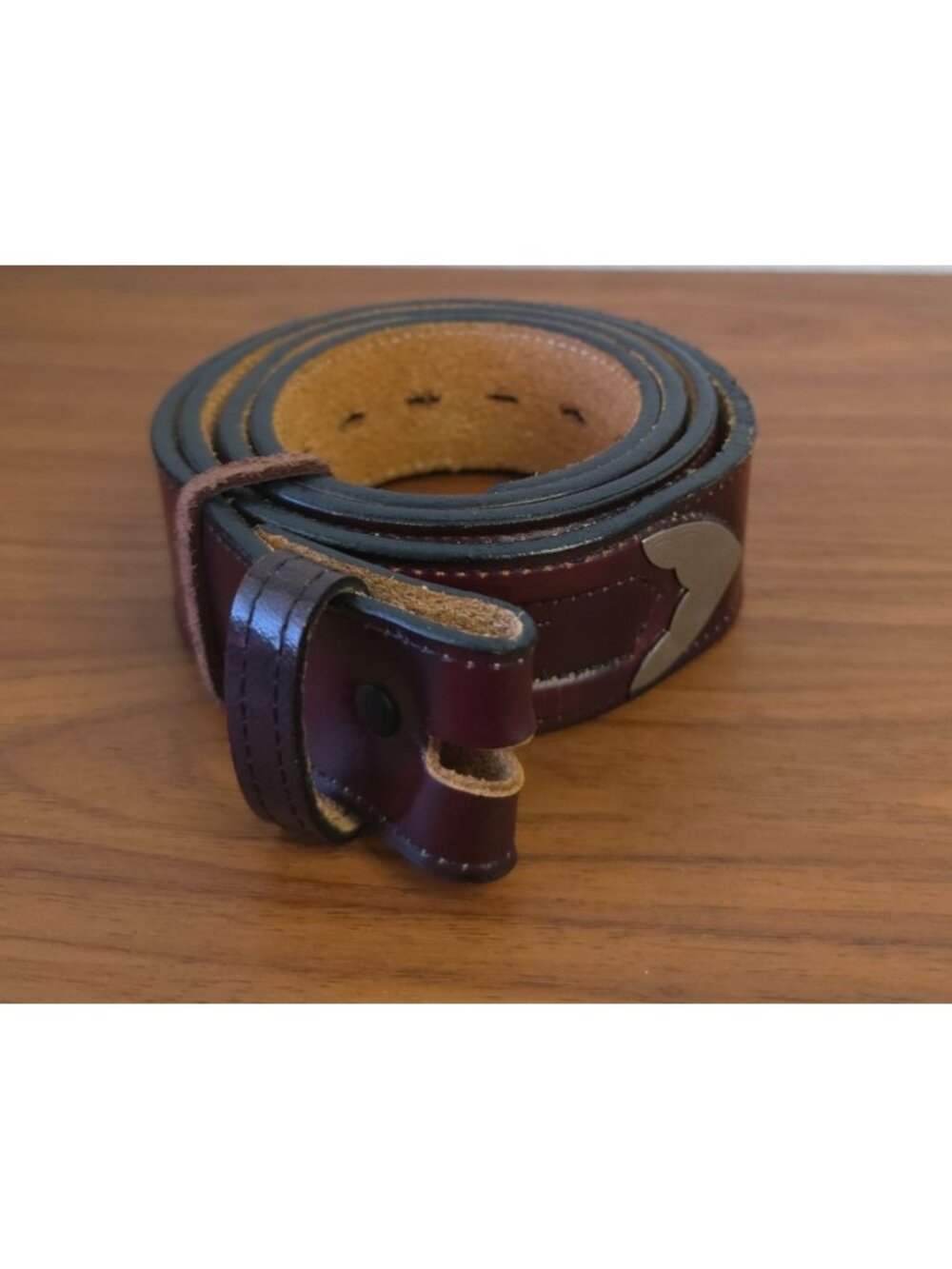 Vintage Western-Style Deep Burgundy Leather Belt With Silver-Tone Accents Sz 40